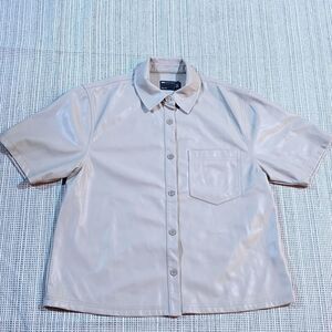 ASOS DESIGN Faux Leather Women short sleeve Shirt in Putty Beige Size US 4